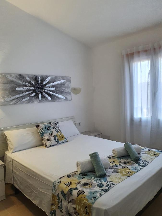 Xaloc & Garbi Apartamentos Кала Галдана Екстериор снимка